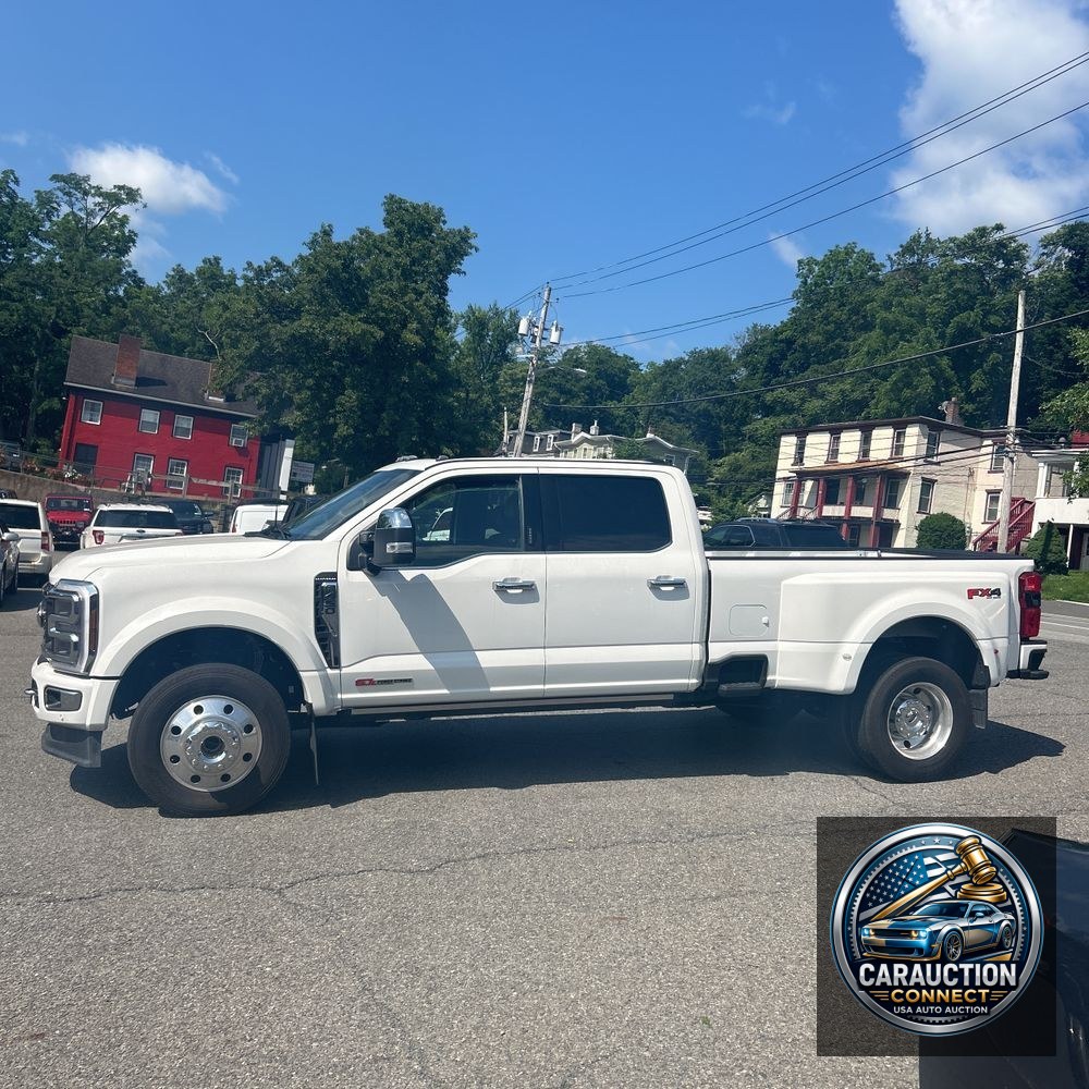 2024 Ford F450SD Platinum Crew Cab 4WD
