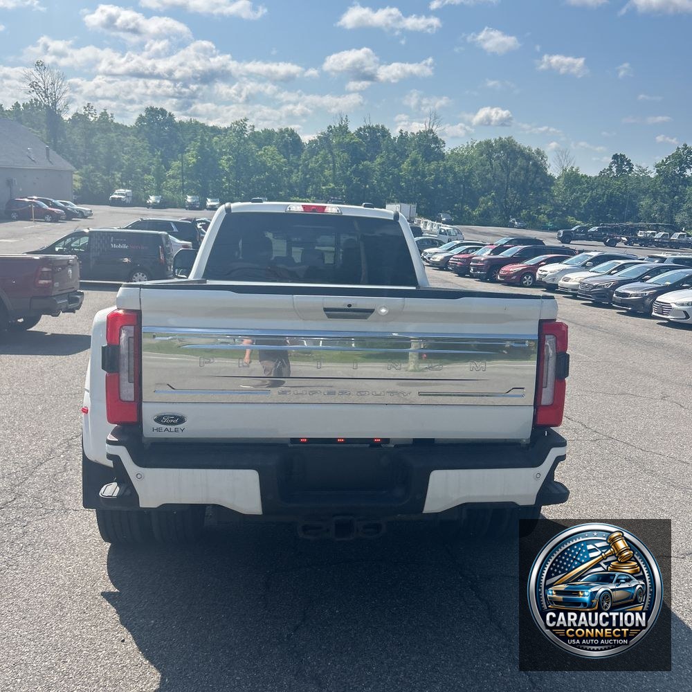 2024 Ford F450SD Platinum Crew Cab 4WD