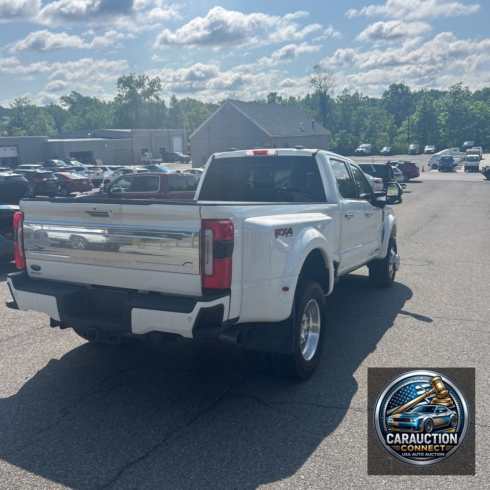 2024 Ford F450SD Platinum Crew Cab 4WD