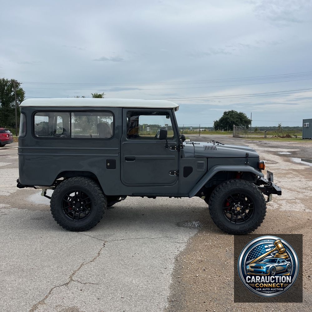 1977 Toyota FJ40 Custom