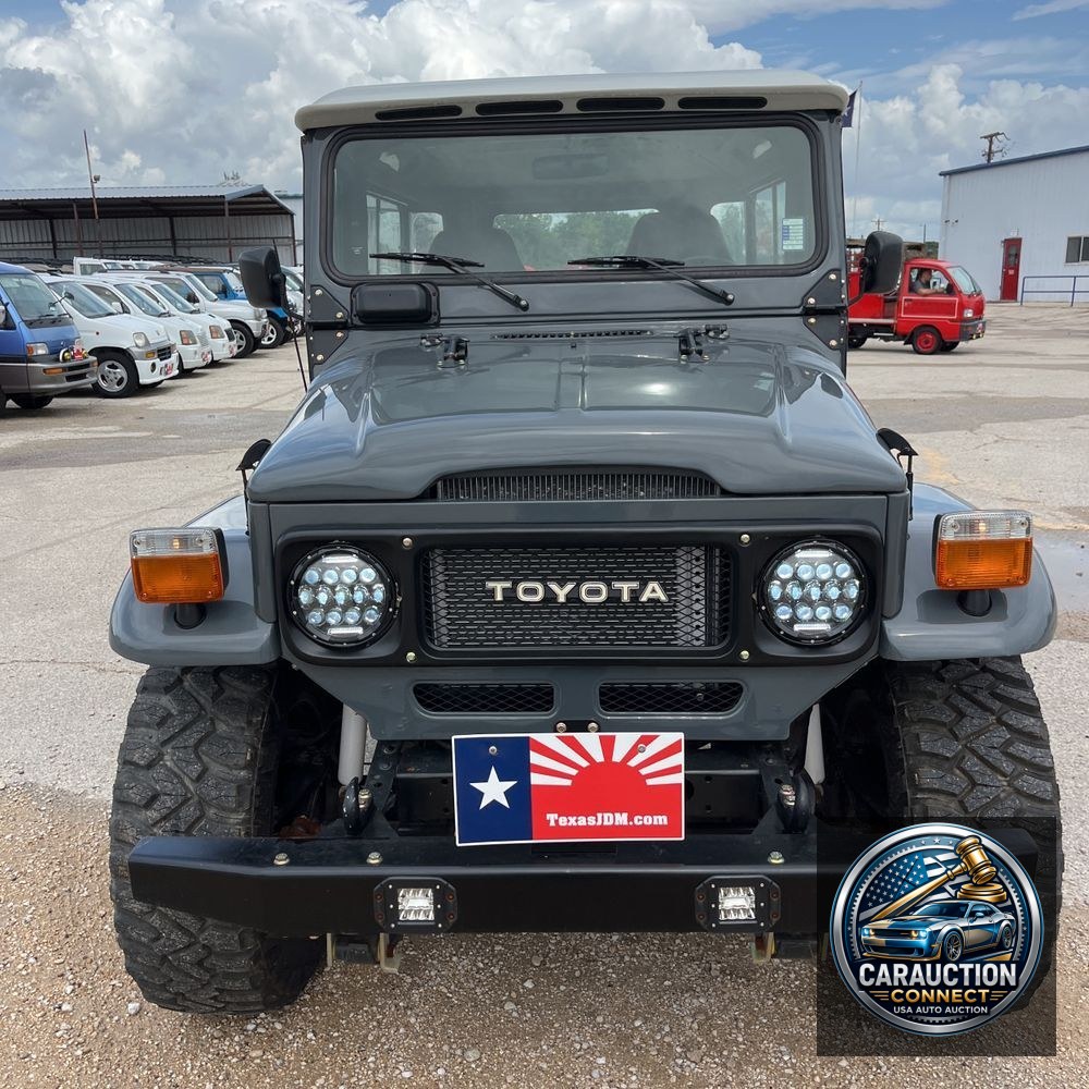 1977 Toyota FJ40 Custom