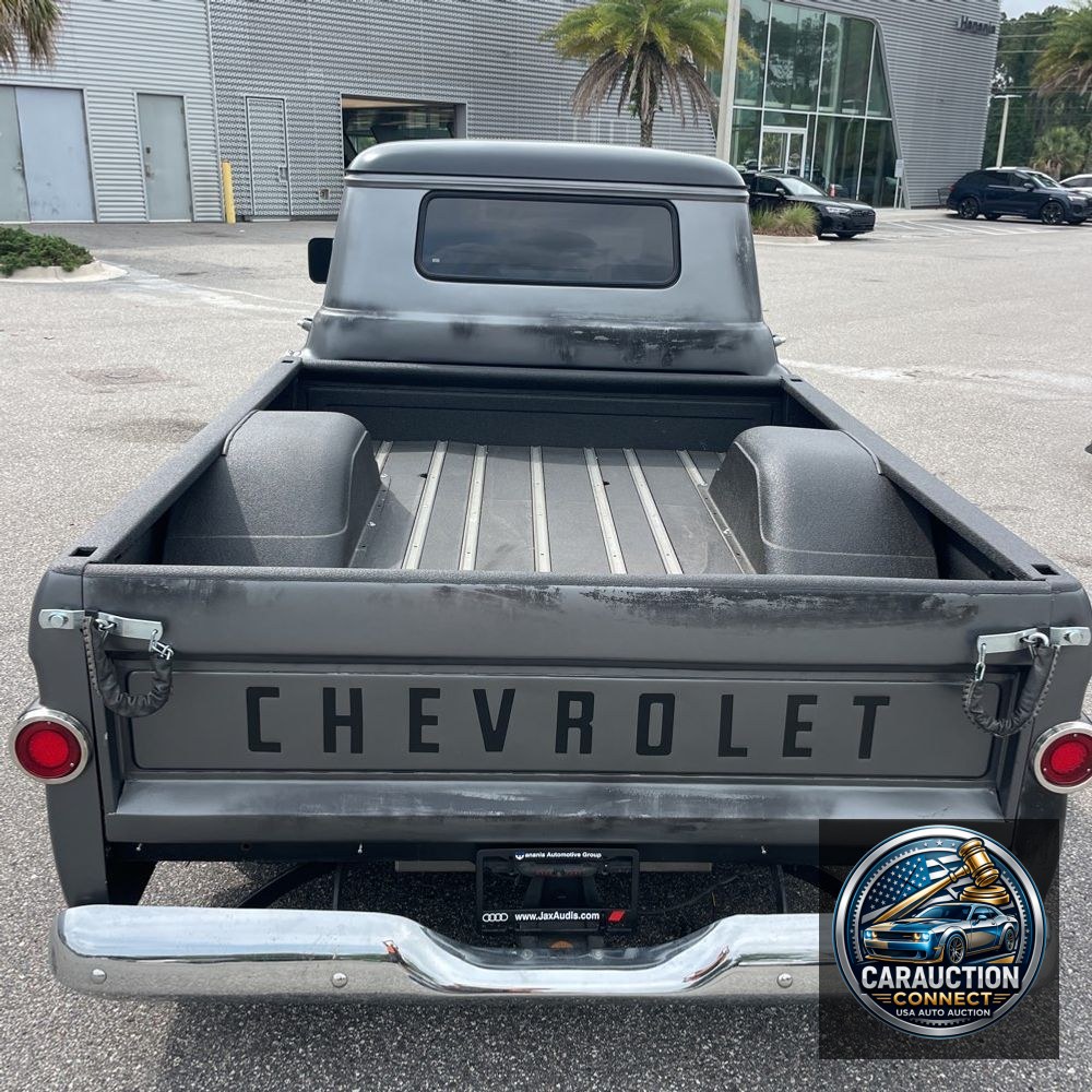 1958 Chevrolet Apache 31