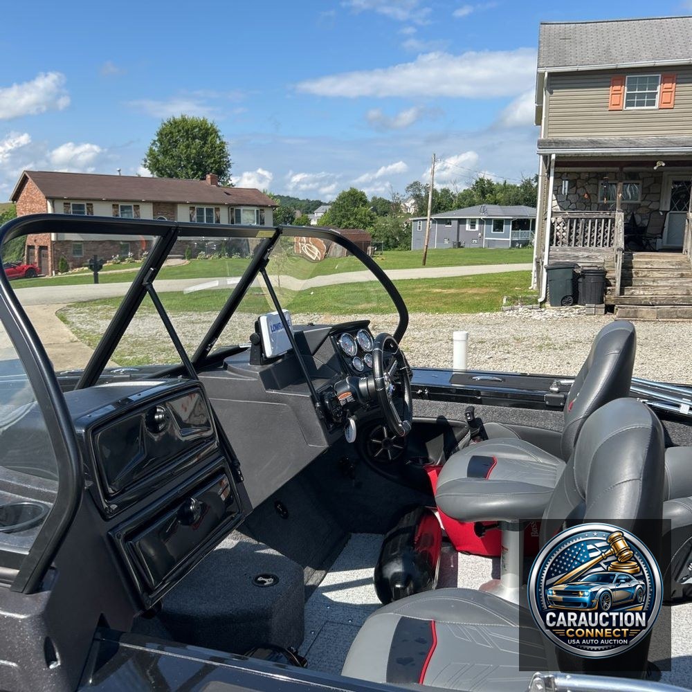 2024 Tracker Powersports Targa