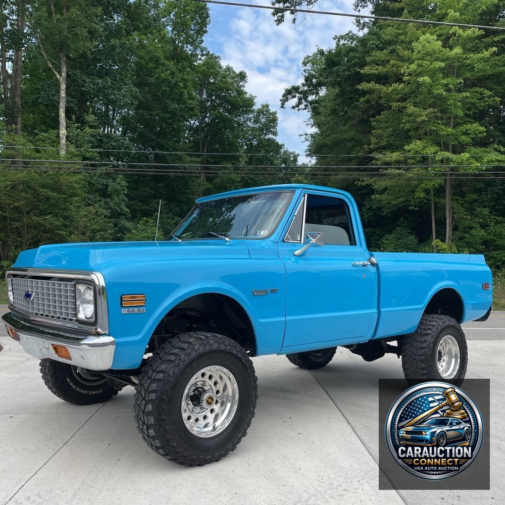 1972 Chevrolet  C10 Custom Deluxe