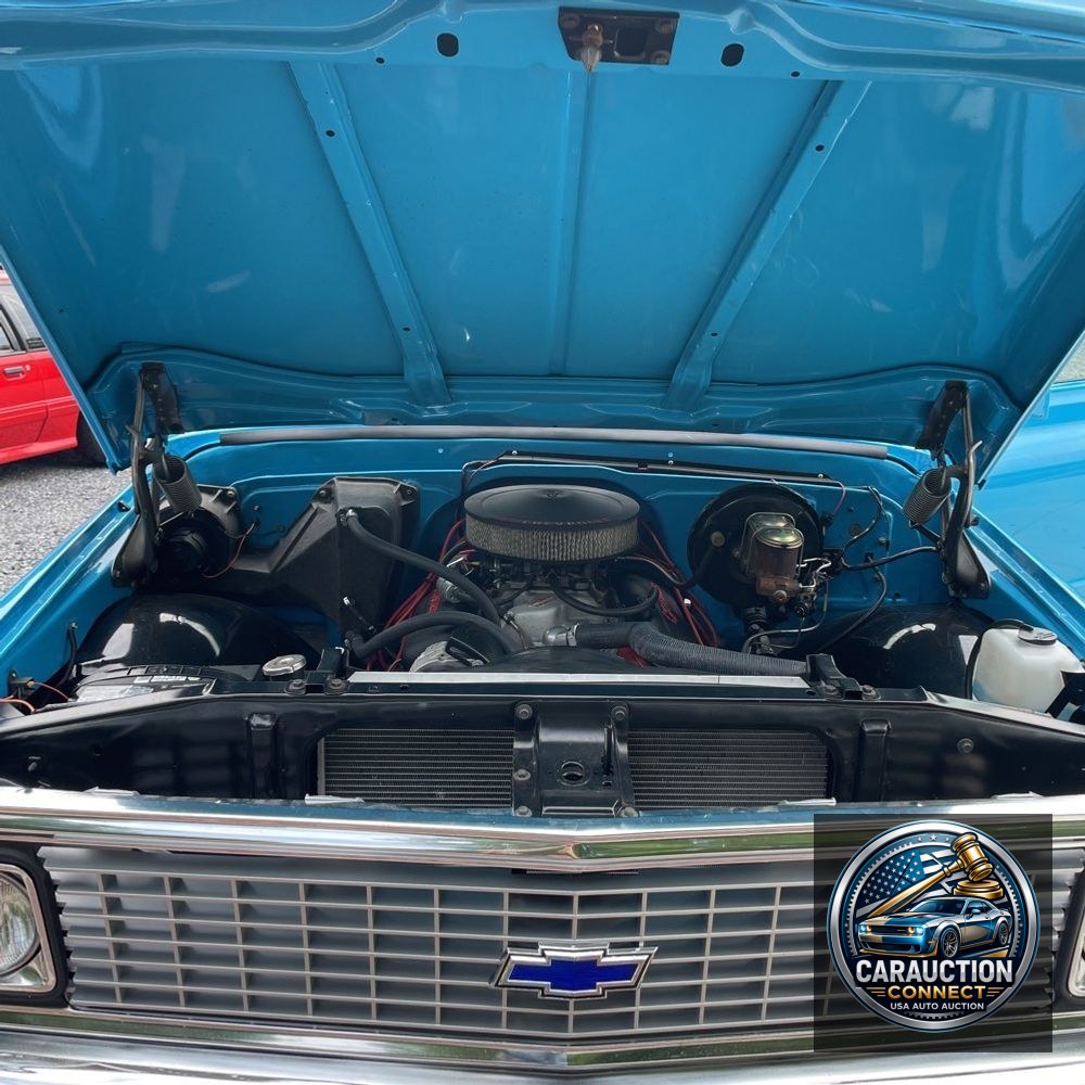 1972 Chevrolet  C10 Custom Deluxe
