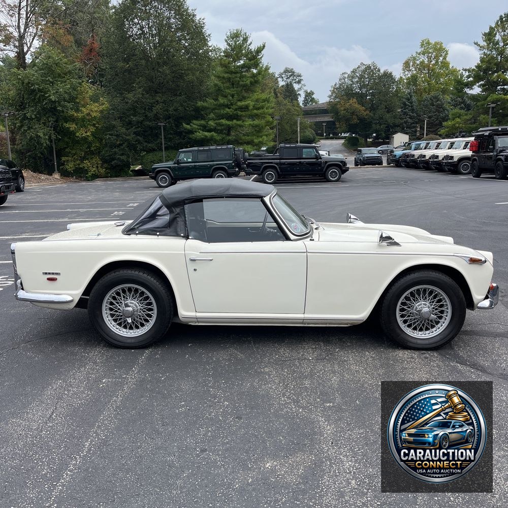 1968 Triumph TR5 PI (2500)