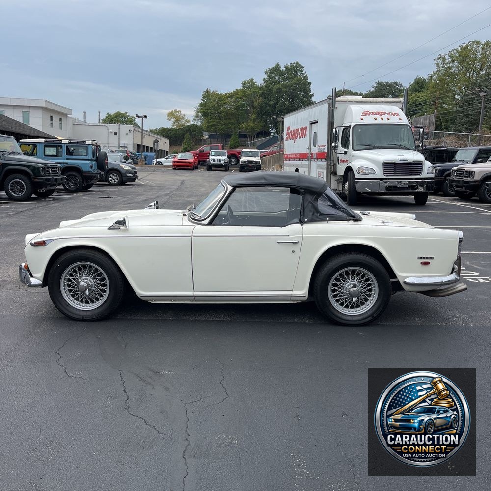 1968 Triumph TR5 PI (2500)