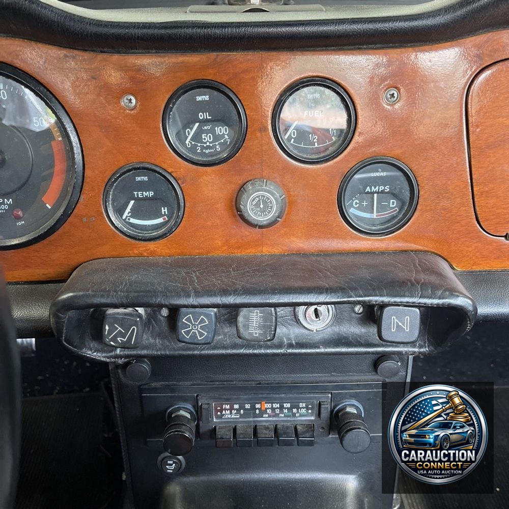 1968 Triumph TR5 PI (2500)
