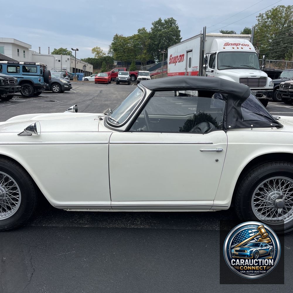 1968 Triumph TR5 PI (2500)