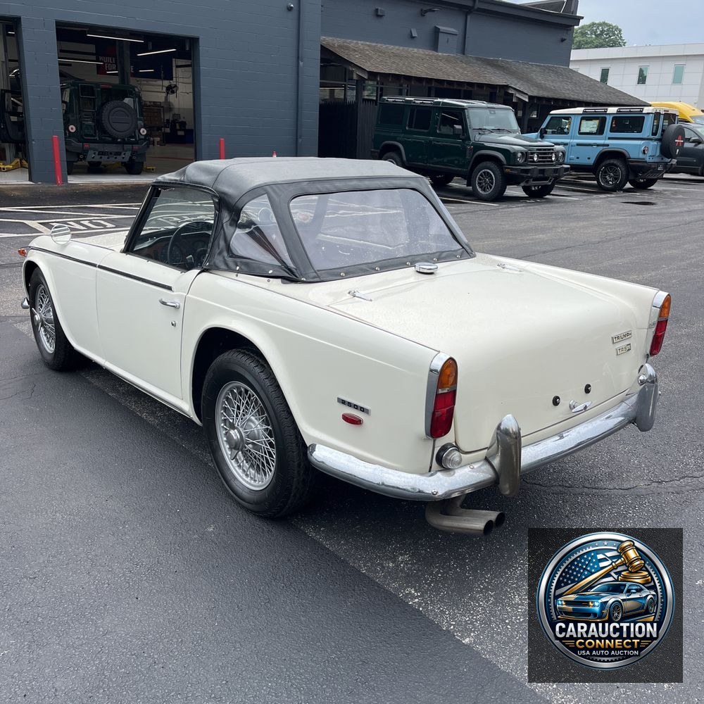 1968 Triumph TR5 PI (2500)