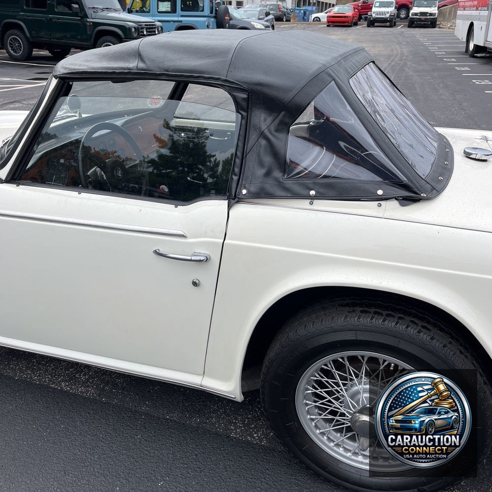 1968 Triumph TR5 PI (2500)