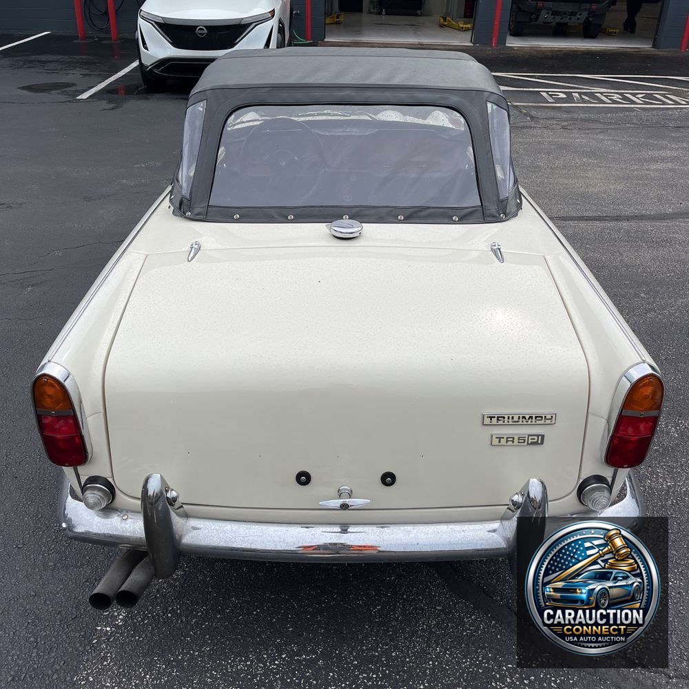 1968 Triumph TR5 PI (2500)