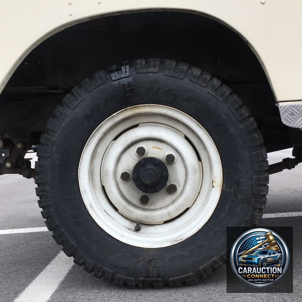 1974 Land Rover 88