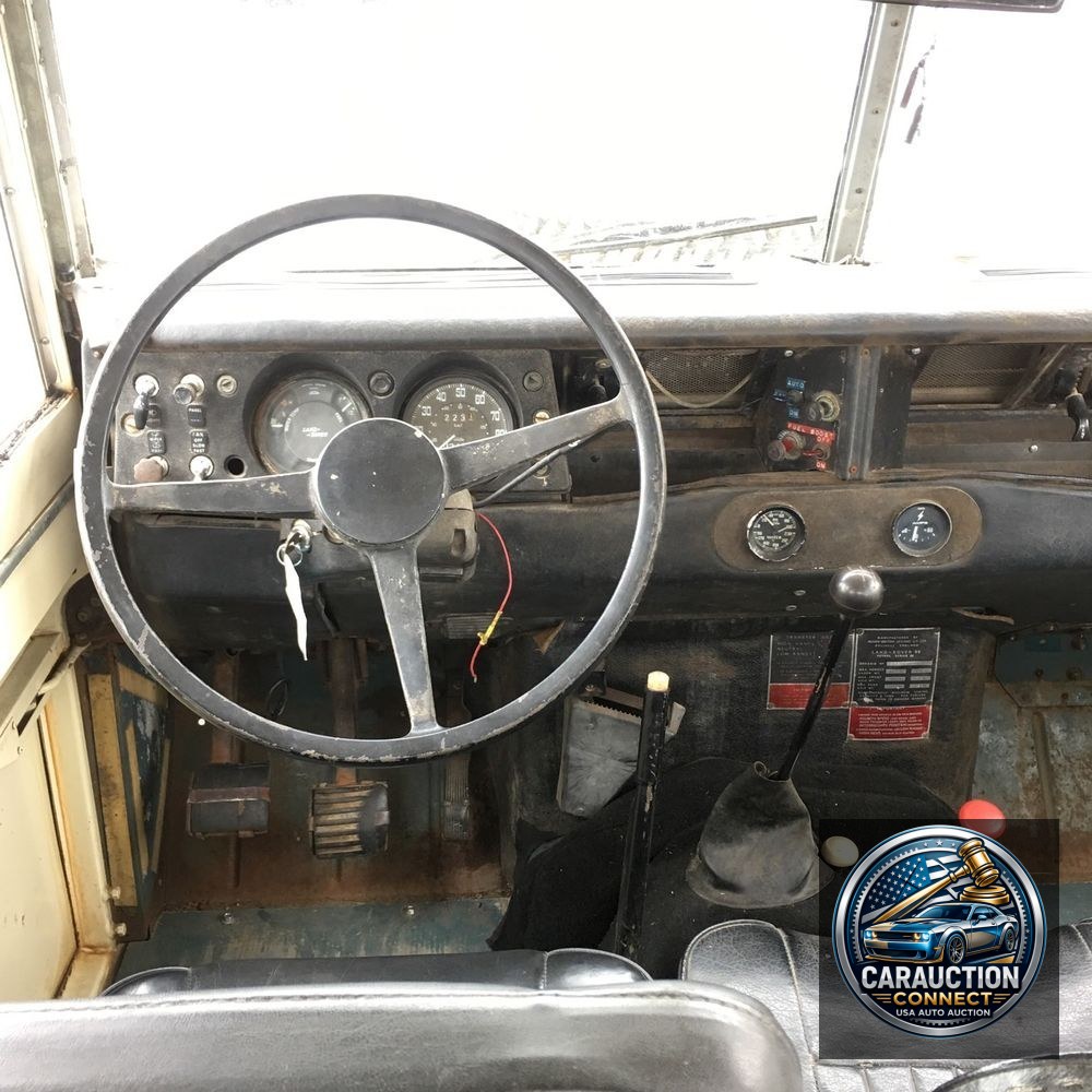 1974 Land Rover 88