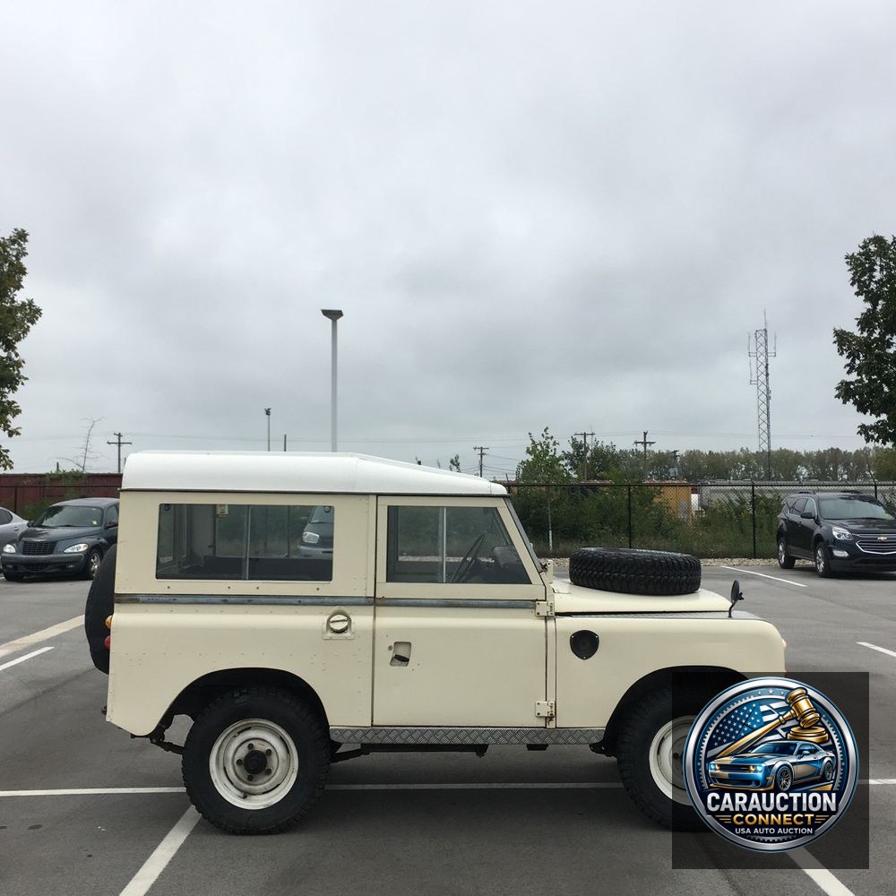 1974 Land Rover 88