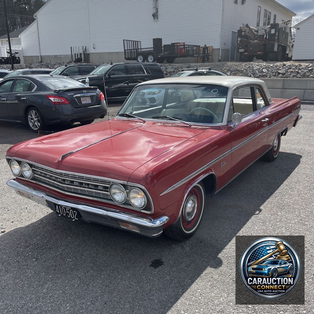 1963 OLDSMOBILE F-85 Cutlass