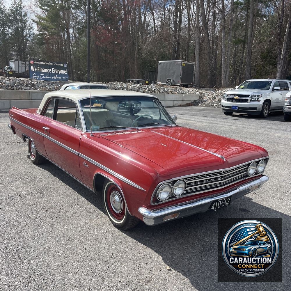 1963 OLDSMOBILE F-85 Cutlass