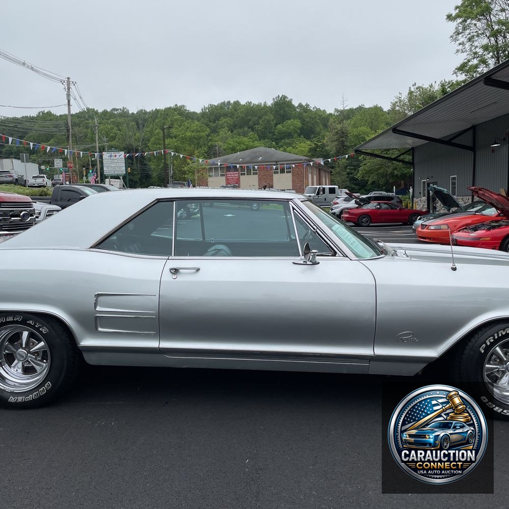 1963 Buick Riviera Base
