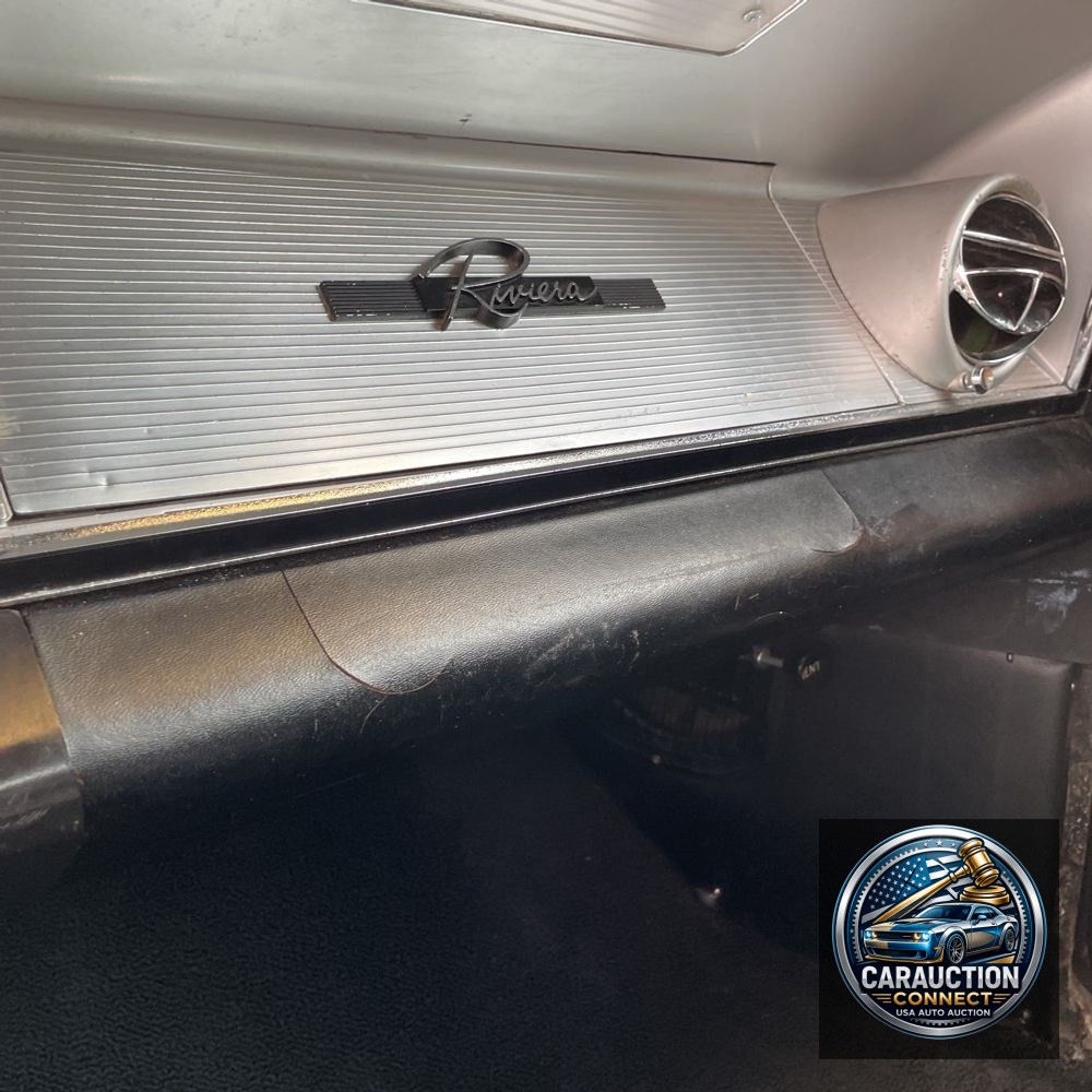 1963 Buick Riviera Base
