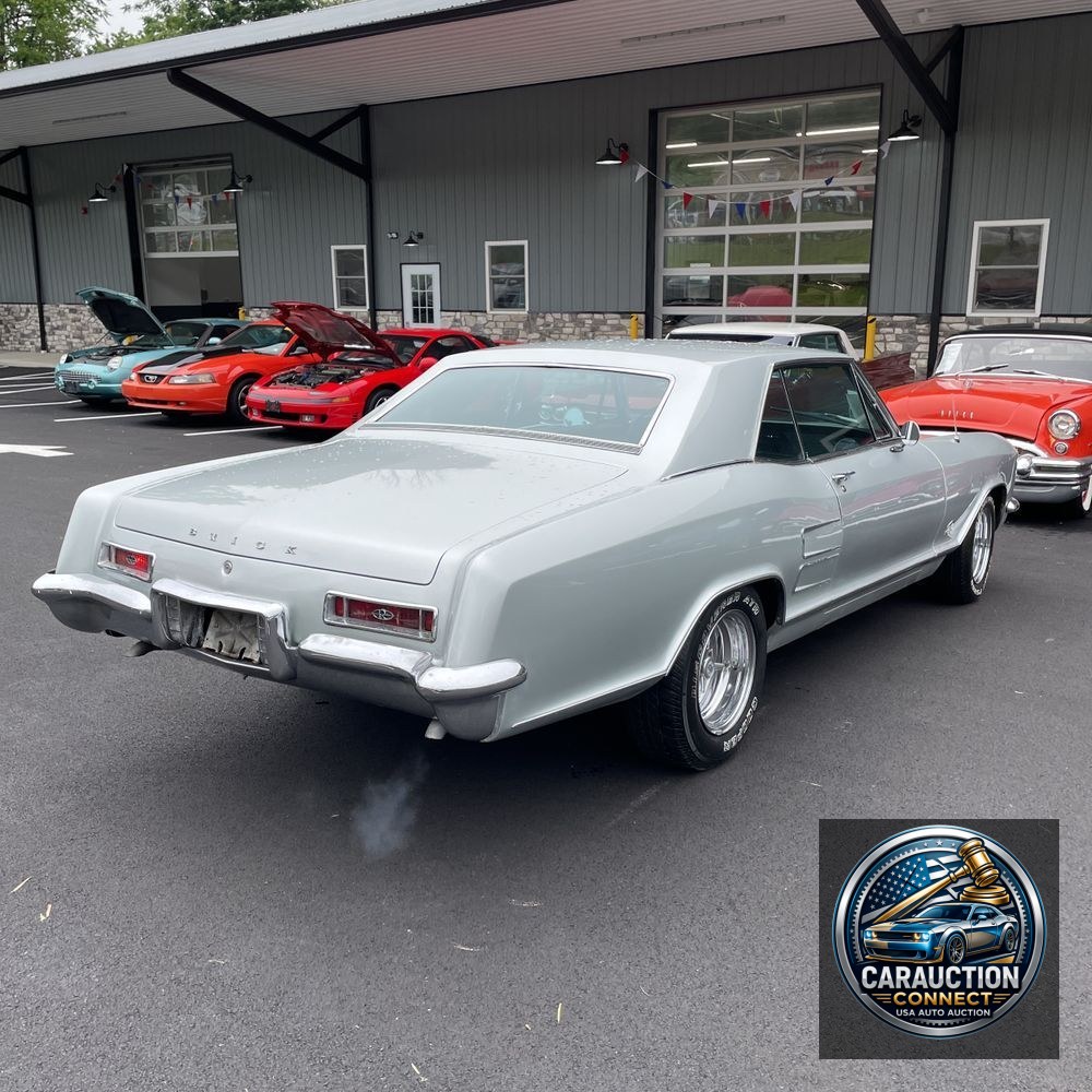 1963 Buick Riviera Base
