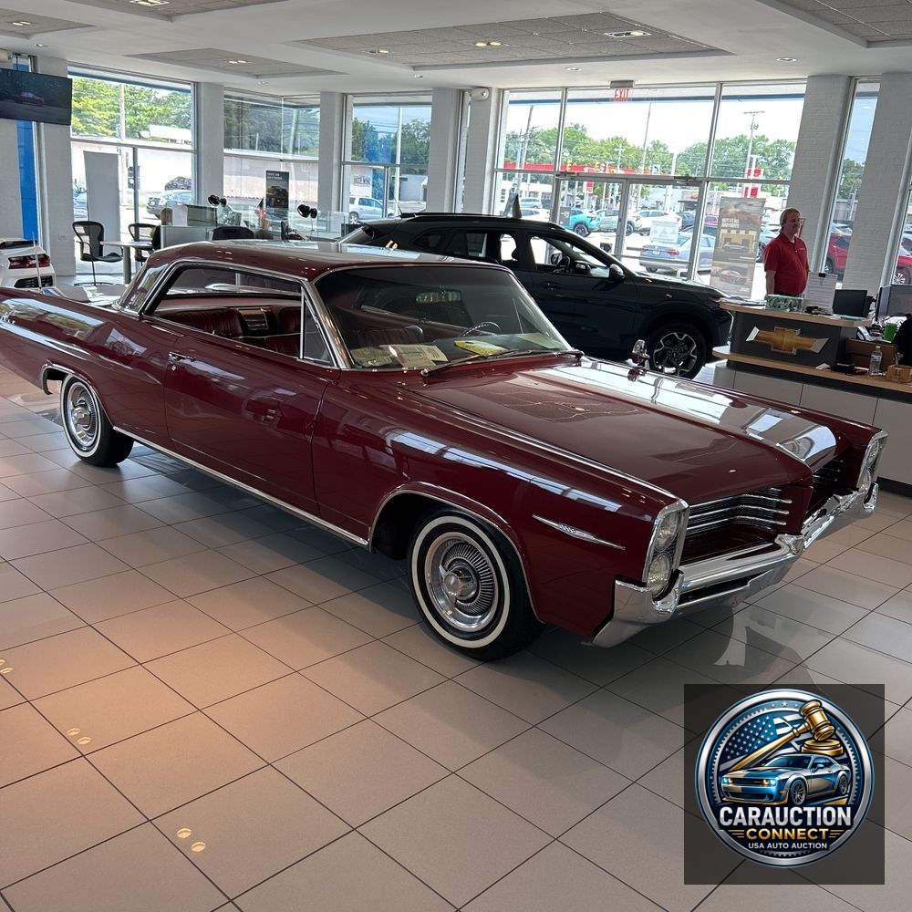 1964 Pontiac Bonneville Sport Coupe
