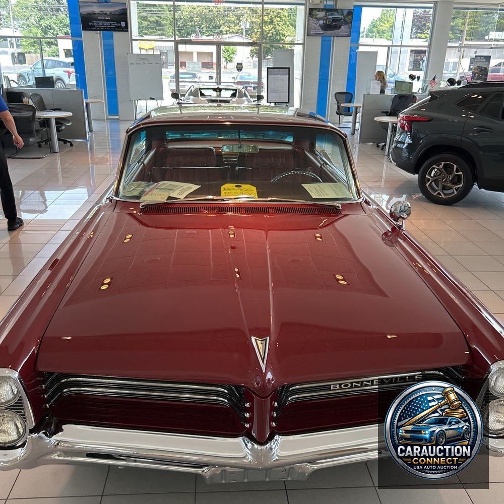 1964 Pontiac Bonneville Sport Coupe