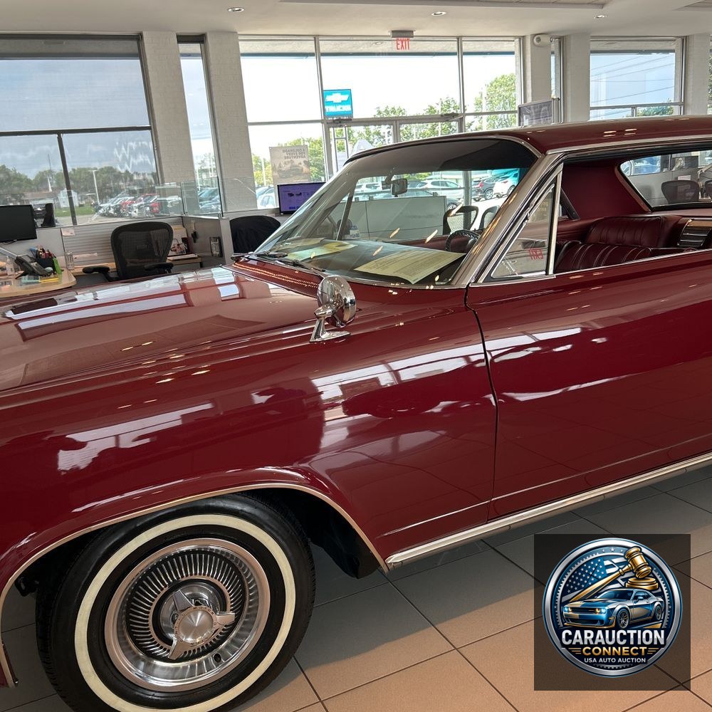 1964 Pontiac Bonneville Sport Coupe