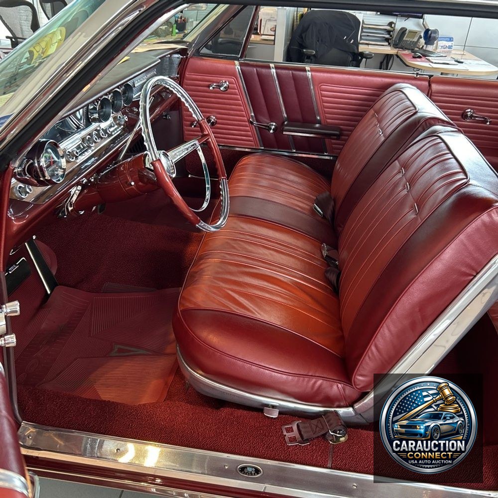 1964 Pontiac Bonneville Sport Coupe