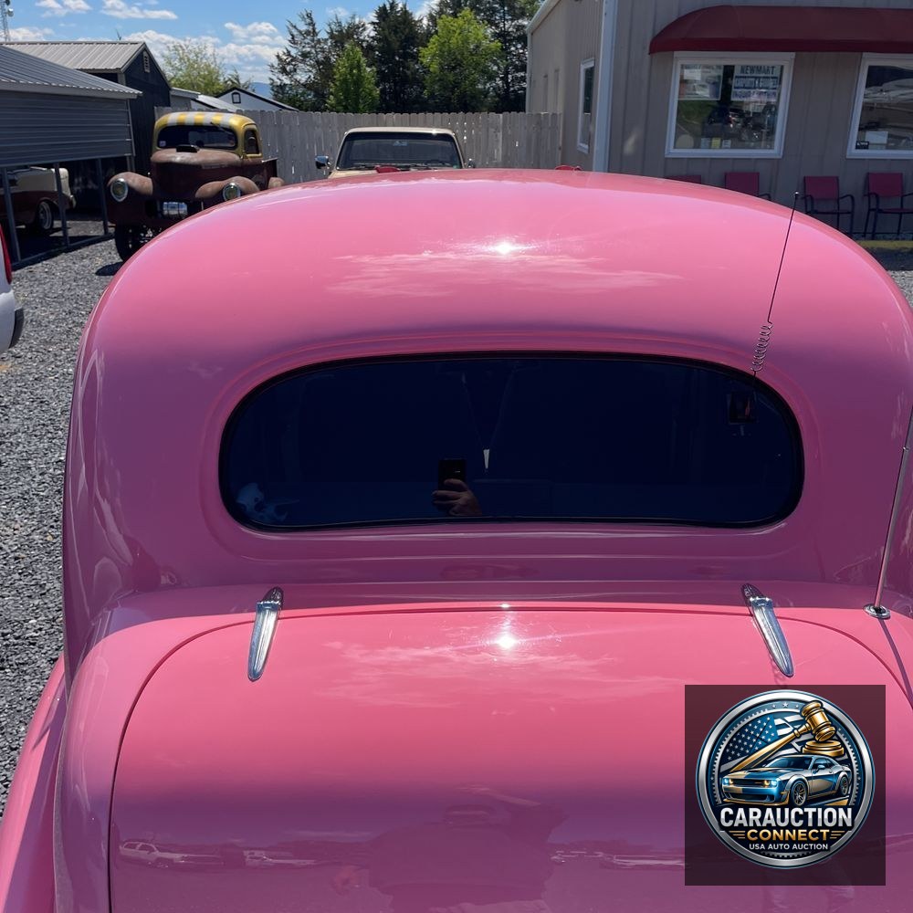 1935 Chevrolet Sedan