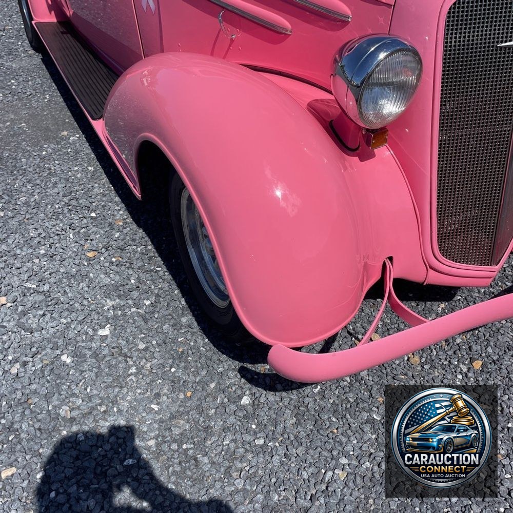 1935 Chevrolet Sedan