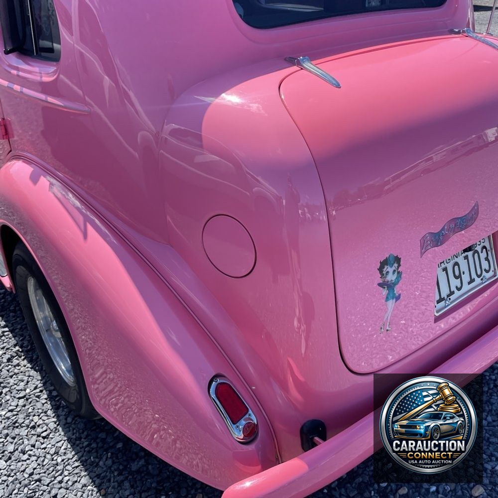 1935 Chevrolet Sedan