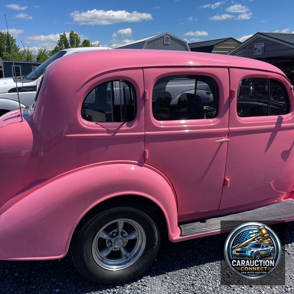 1935 Chevrolet Sedan