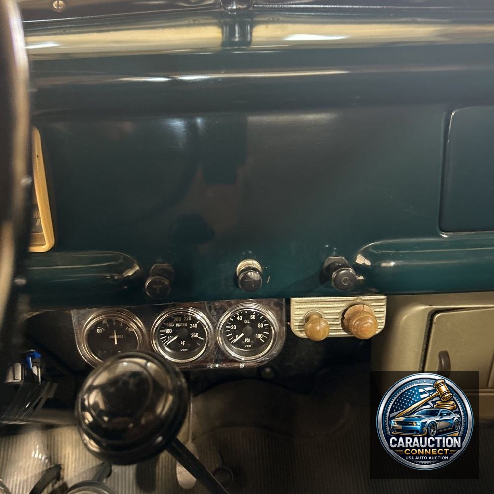 1946 FORD F-100 Deluxe Pickup Truck