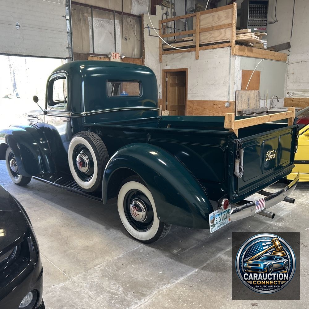 1946 FORD F-100 Deluxe Pickup Truck