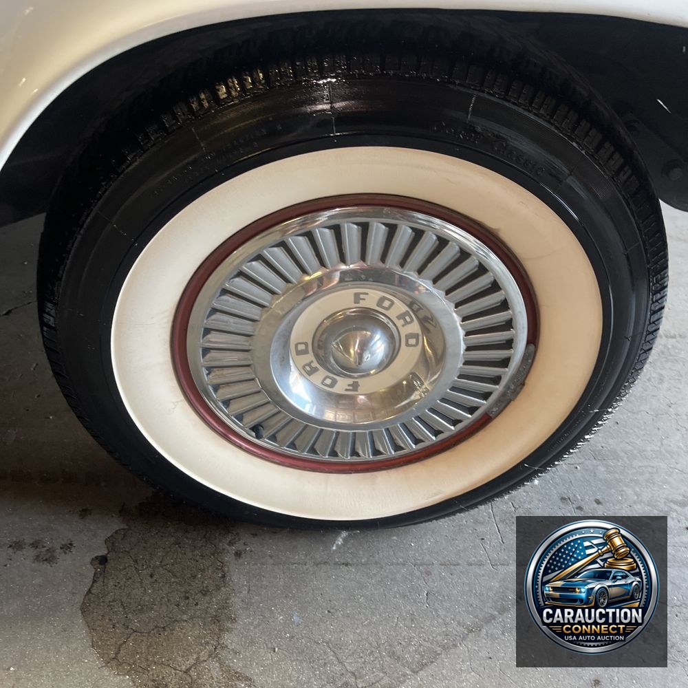 1957 Ford Thunderbird .