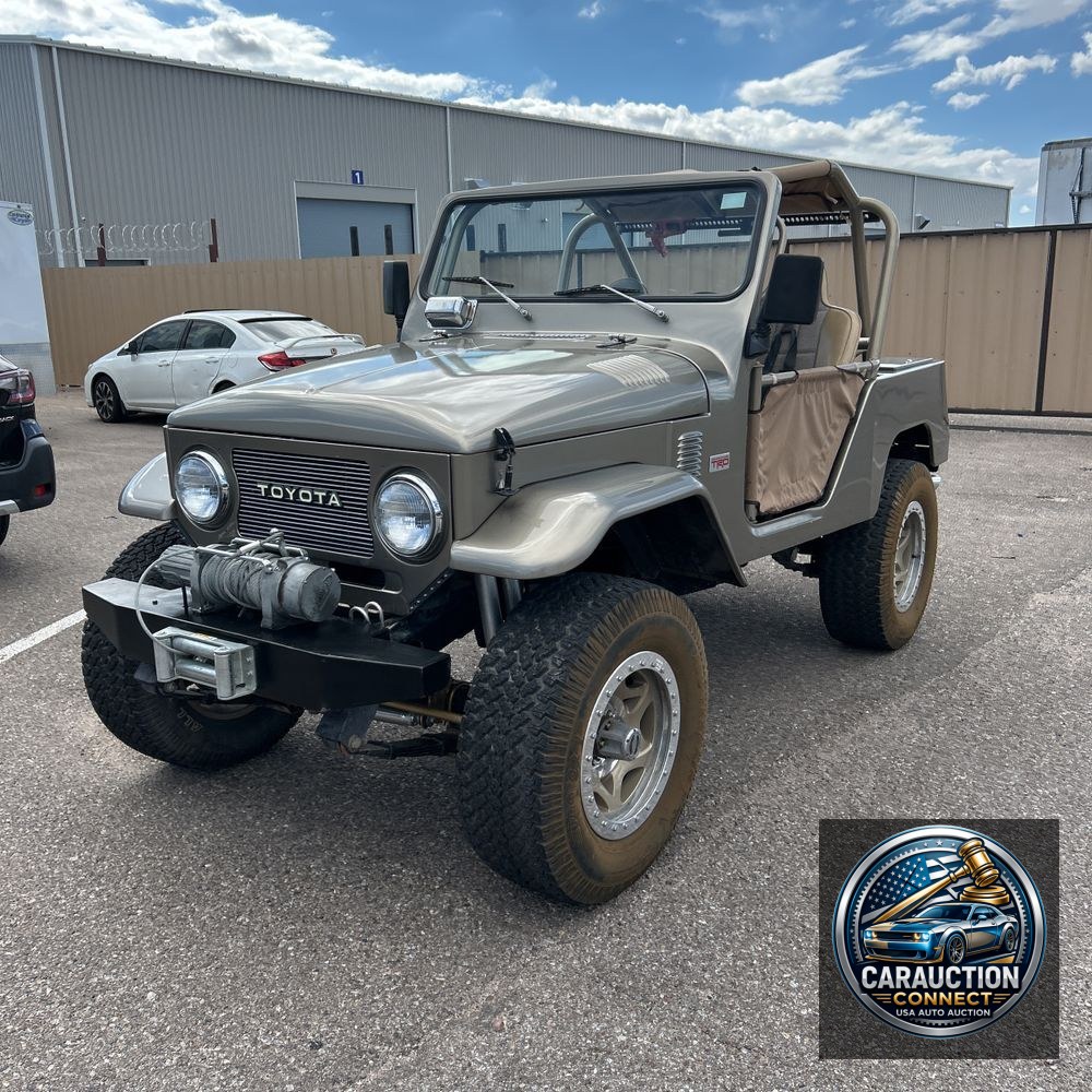 1976 Toyota FJ Land Cruiser FJ