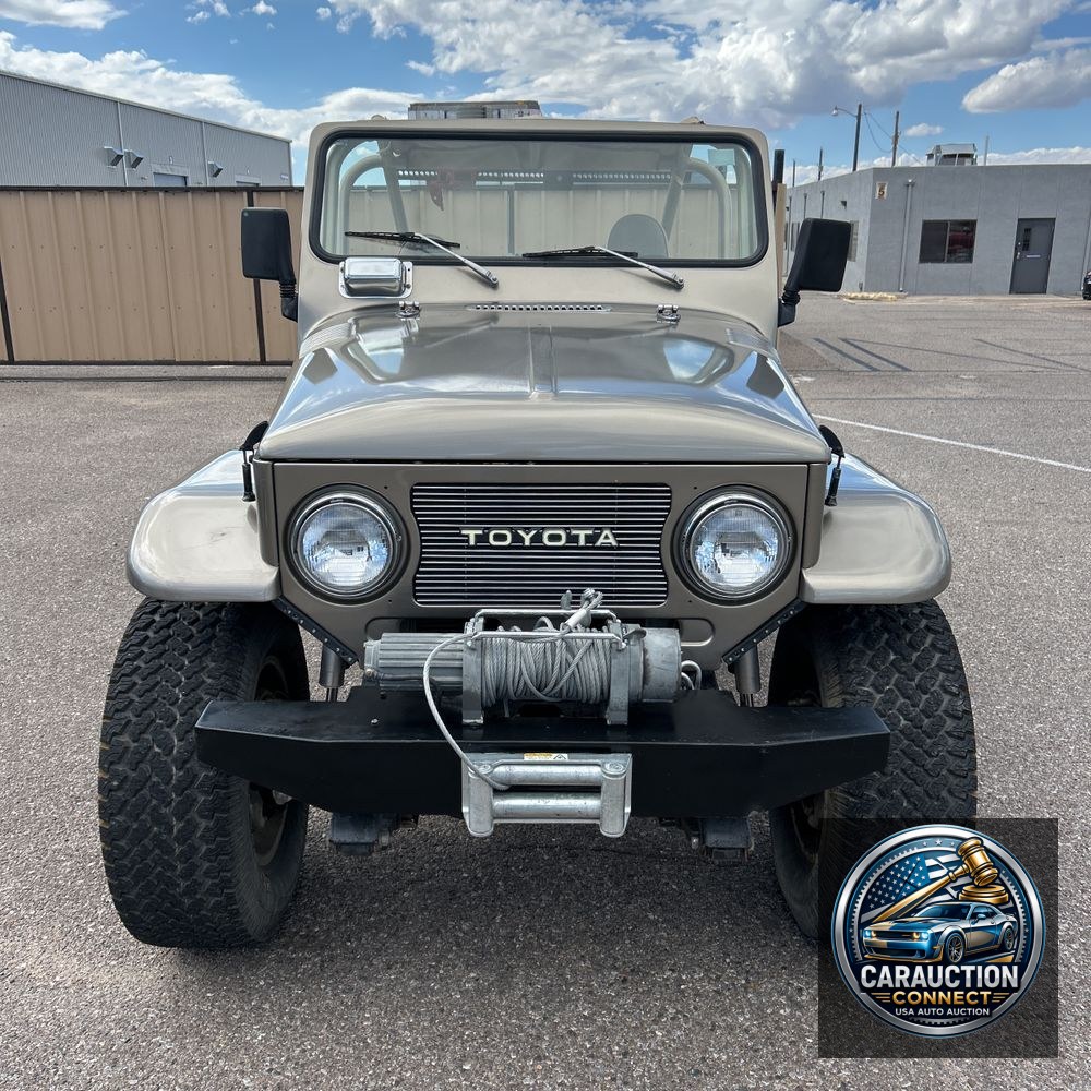 1976 Toyota FJ Land Cruiser FJ