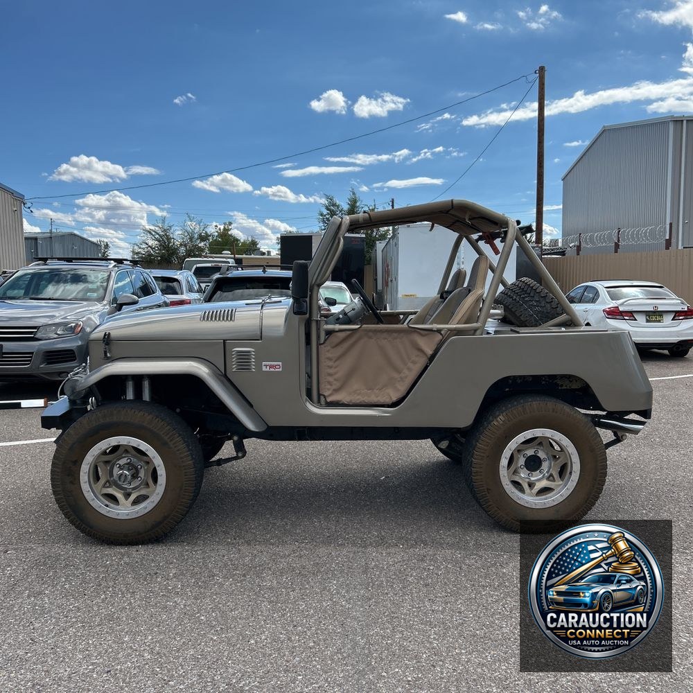 1976 Toyota FJ Land Cruiser FJ