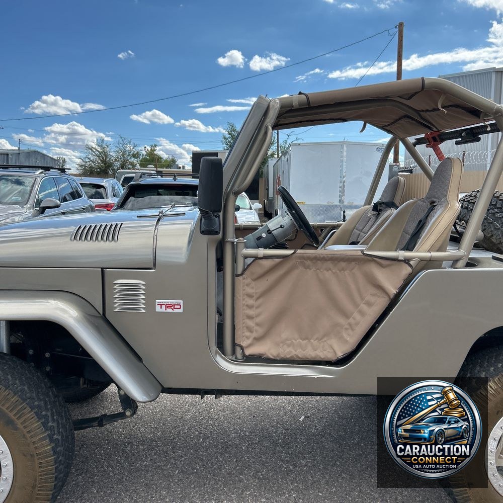 1976 Toyota FJ Land Cruiser FJ