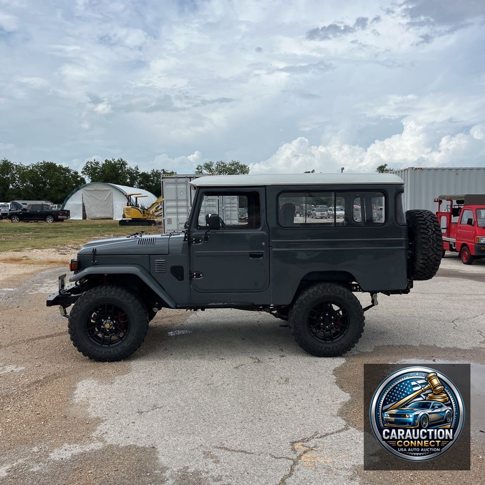 1977 Toyota FJ40 Custom