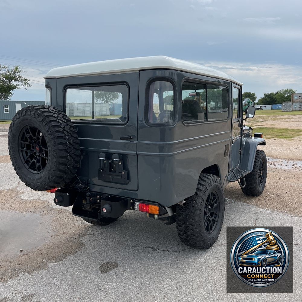 1977 Toyota FJ40 Custom