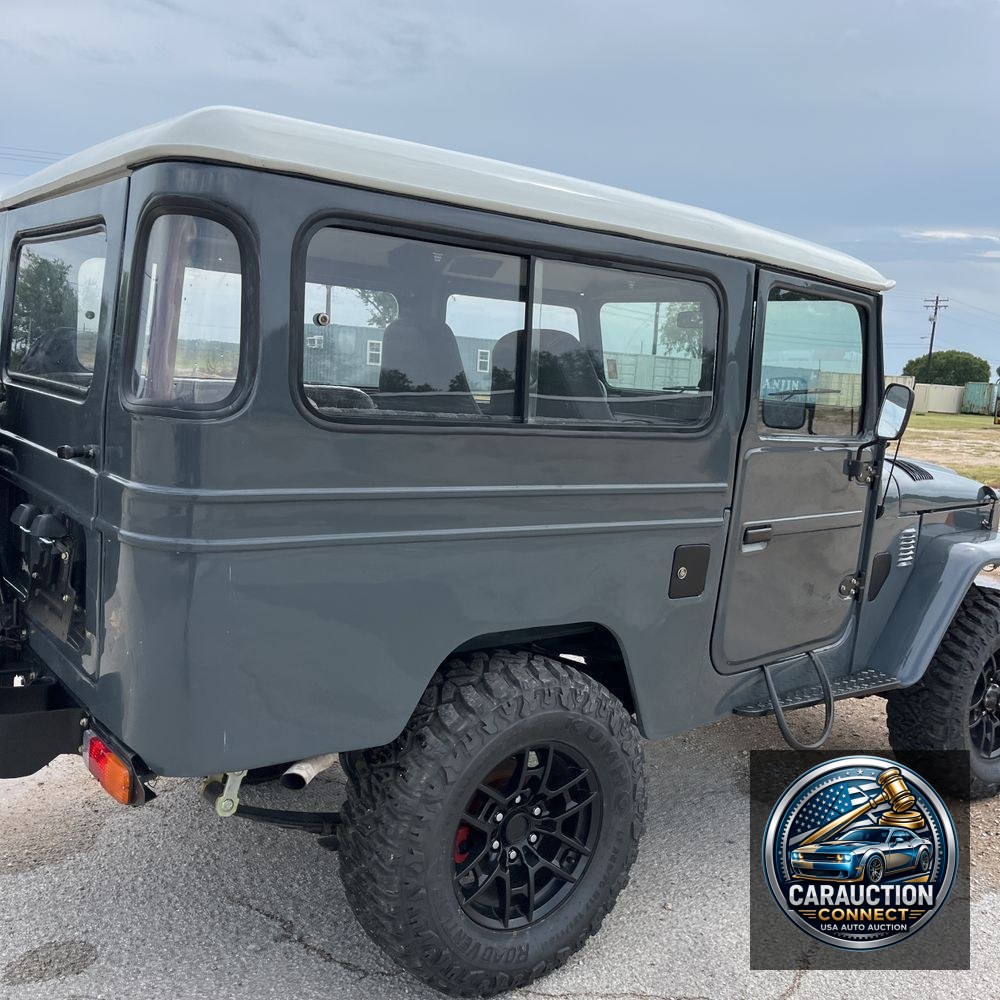 1977 Toyota FJ40 Custom