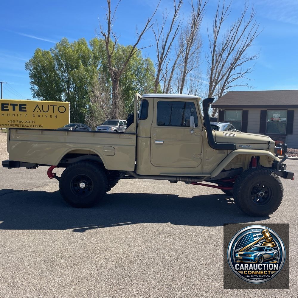 1979 Toyota Land Cruiser truck Base
