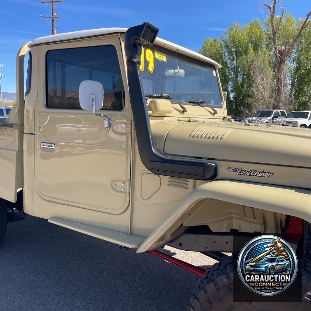 1979 Toyota Land Cruiser truck Base