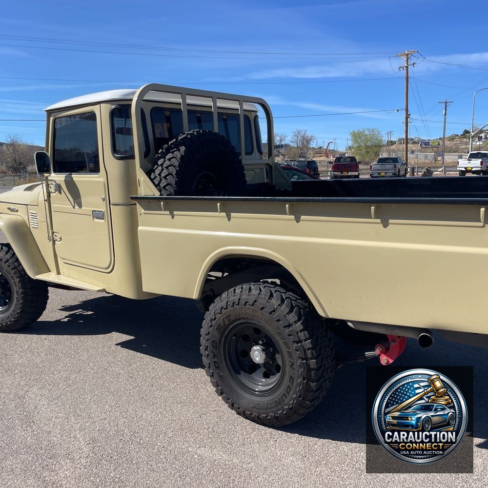 1979 Toyota Land Cruiser truck Base