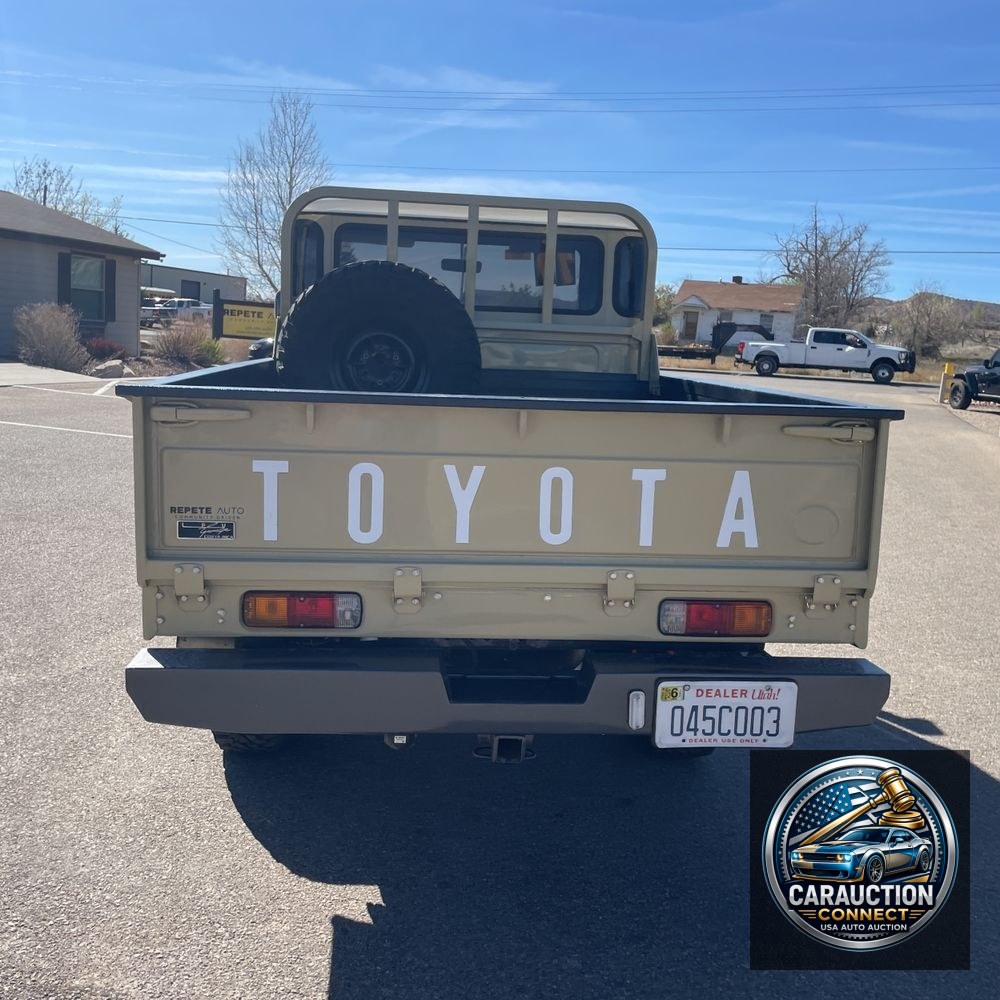 1979 Toyota Land Cruiser truck Base