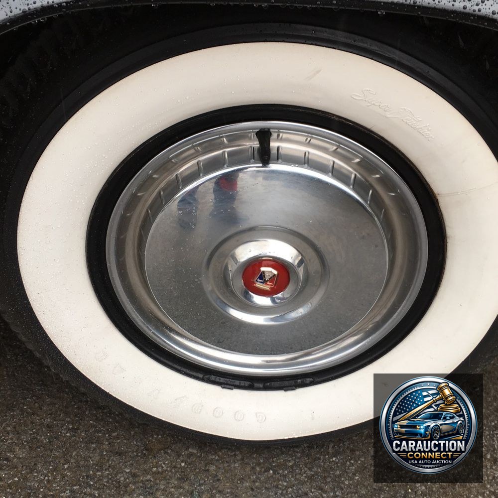 1955 Ford Thunderbird
