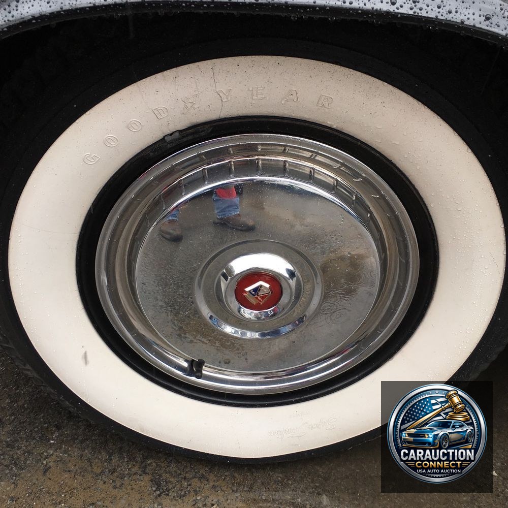 1955 Ford Thunderbird
