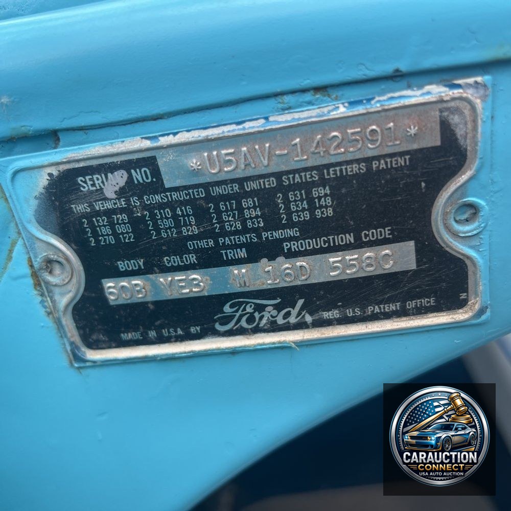 1955 Ford Fairlane Victoria