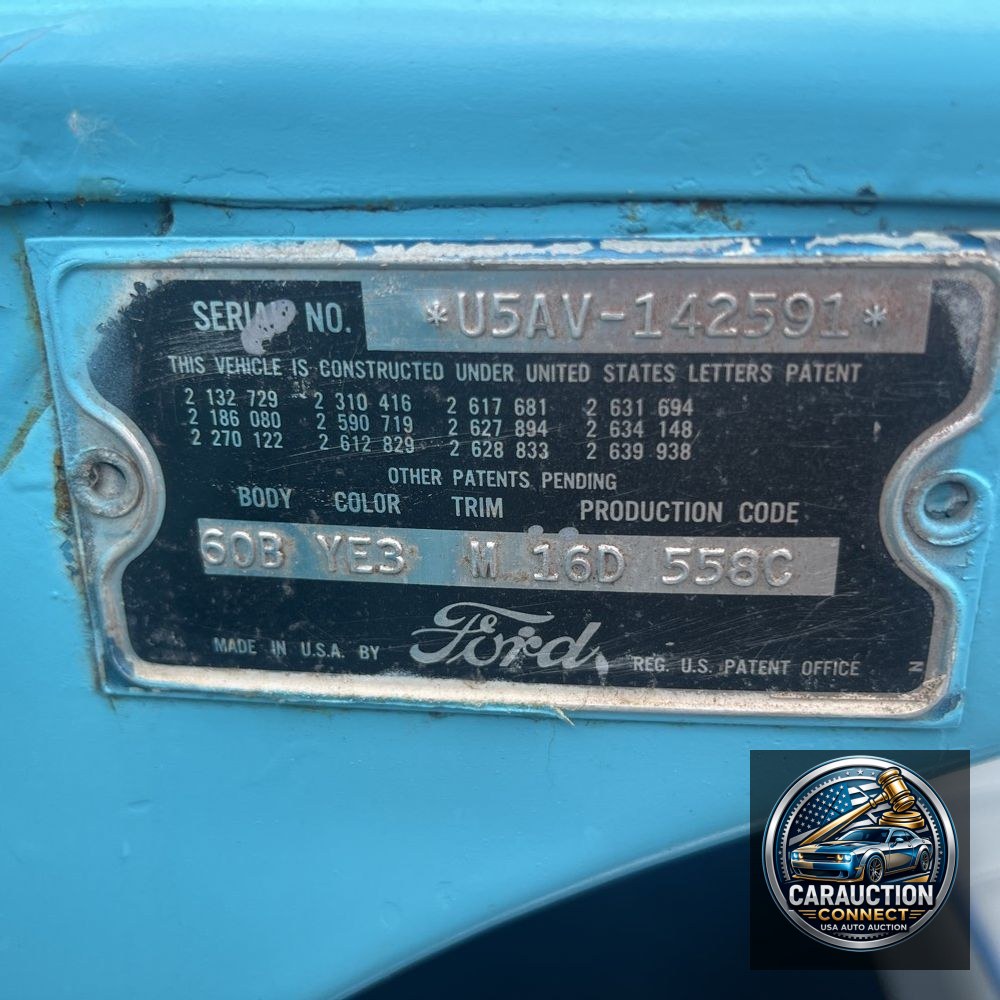 1955 Ford Fairlane Victoria
